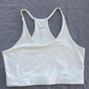 Like new Girlfriend Collective Cleo sports bra in white